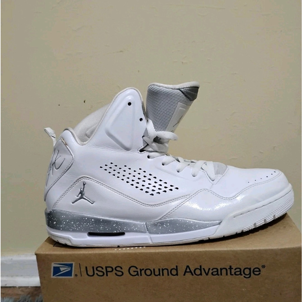 Nike Air Jordan(2013) Flight SC-3 Men Size 11.5 White Silver Sneakers 629877-100 - Picture 8 of 12
